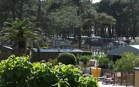 Hoya Surf Camp - Activités + logements